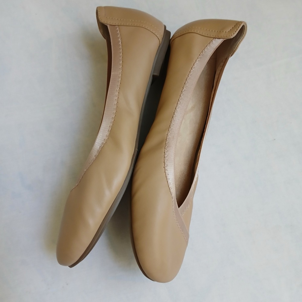 Vionic Tan Flats - Picture 5 of 11